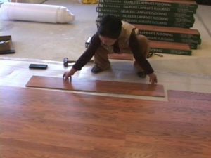 tư vấn lắp đặt sàn gỗ, dịch vụ lắp đặt sàn gỗ tại nhà, hướng dẫn bảo quản và sử dụng sàn gỗ công nghiệp
